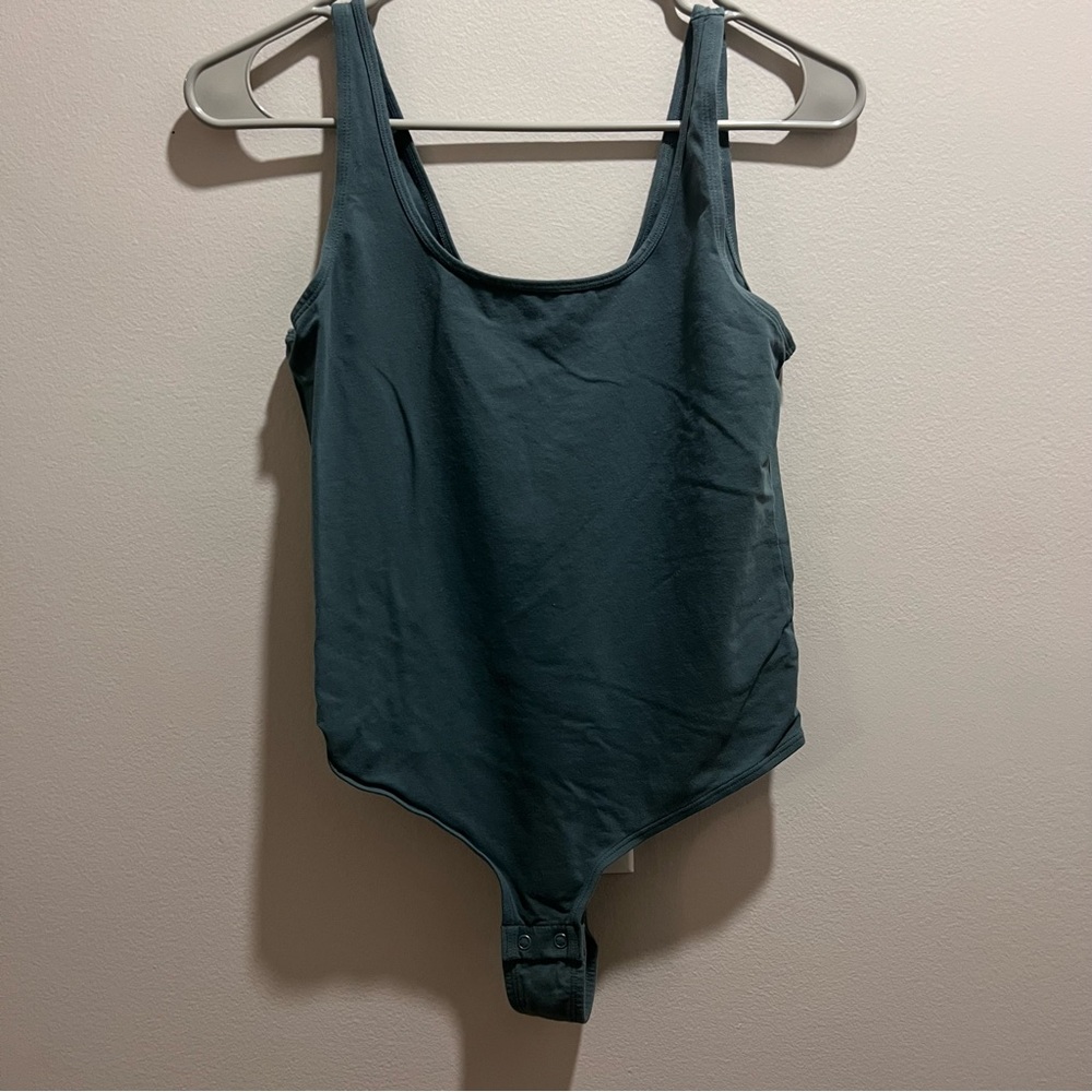 Auden Body Suit (large)